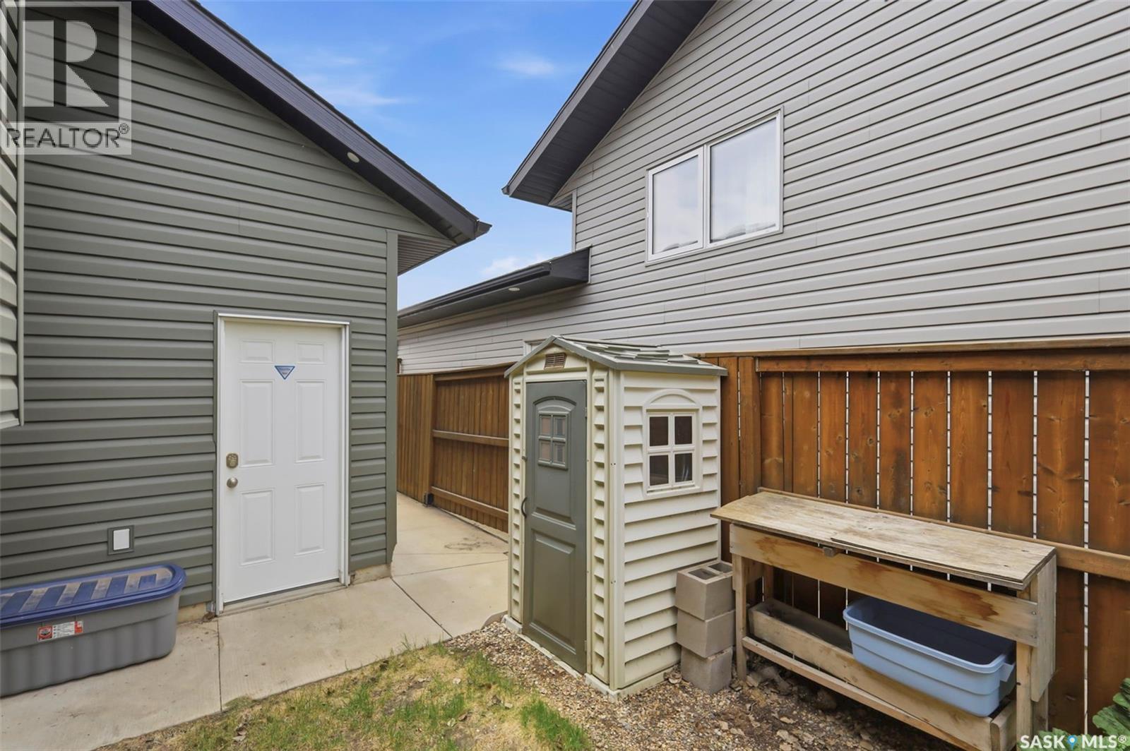 850 Geransky CRESCENT - 44