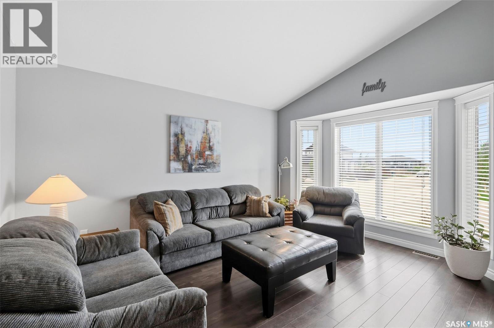 850 Geransky CRESCENT - 5