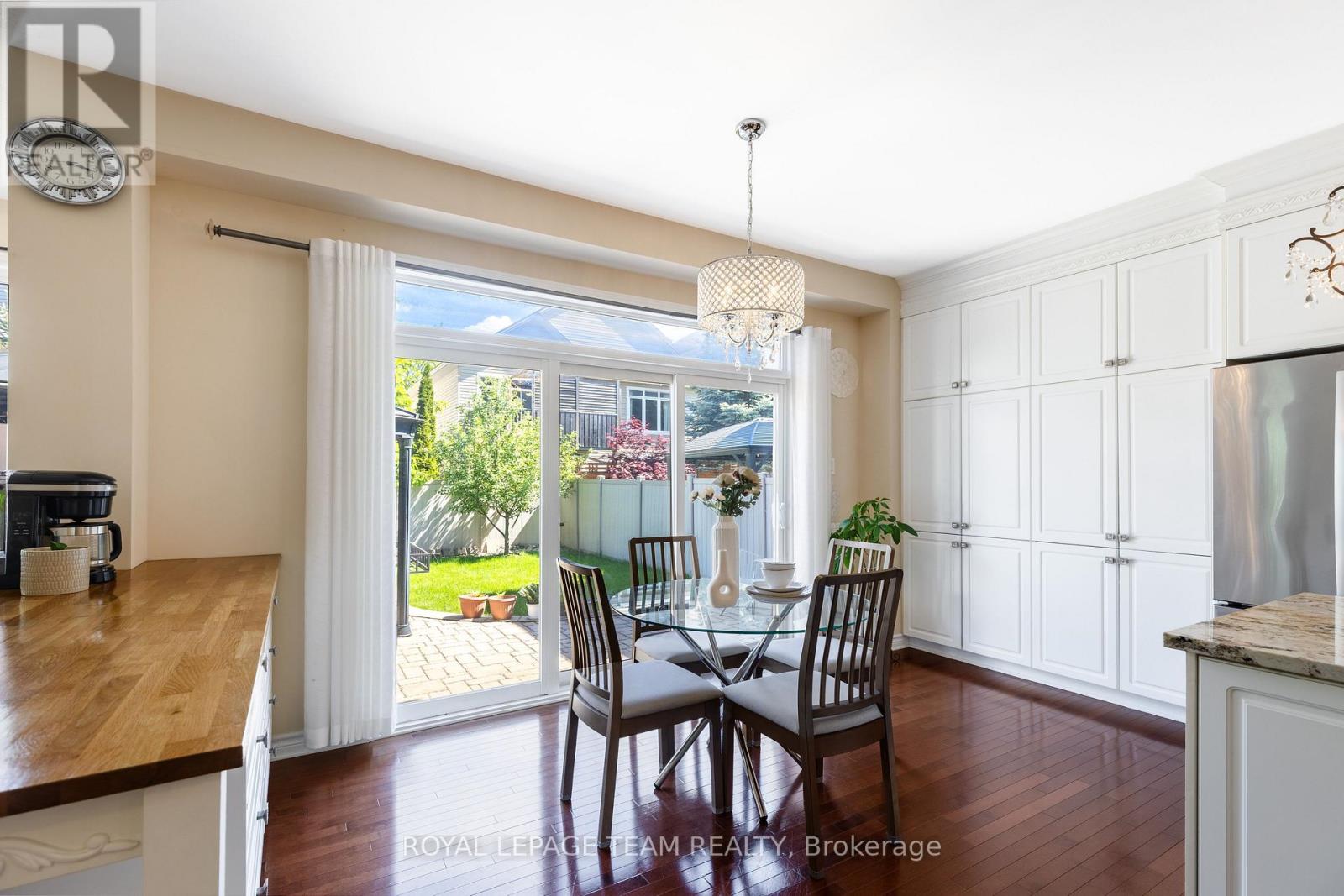 104 PANISSET AVENUE - 16