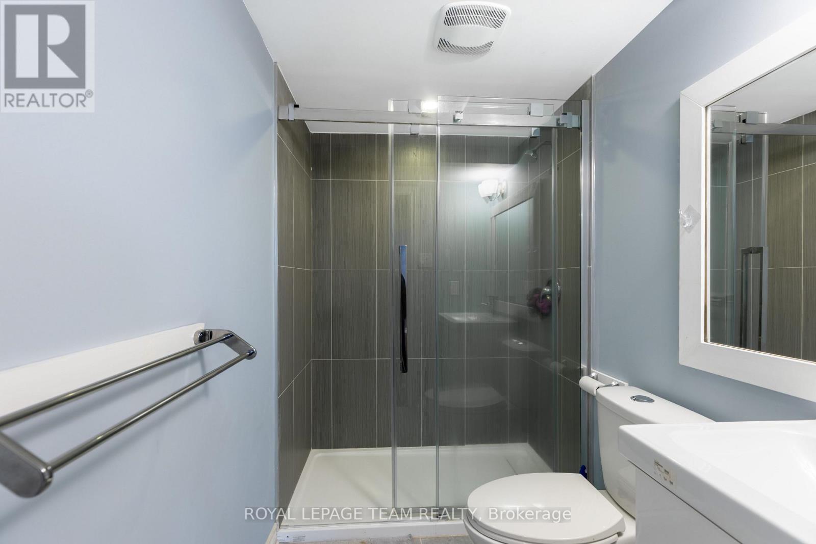 104 PANISSET AVENUE - 50