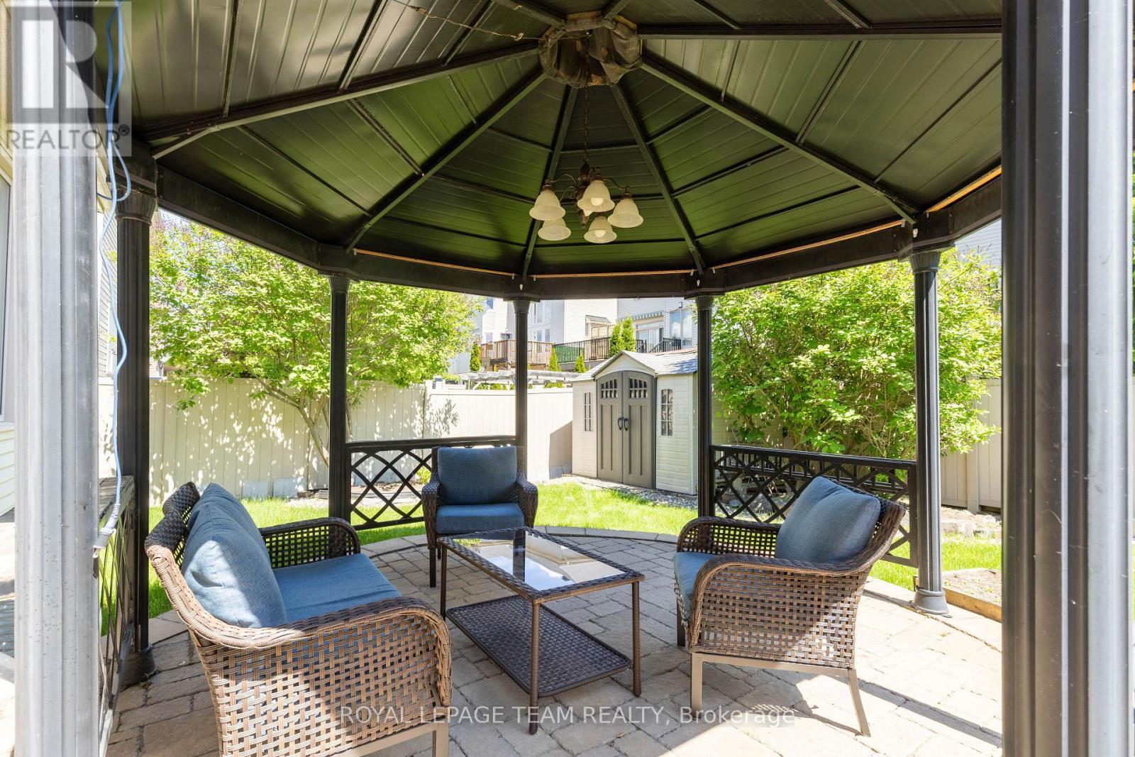 104 PANISSET AVENUE - 6
