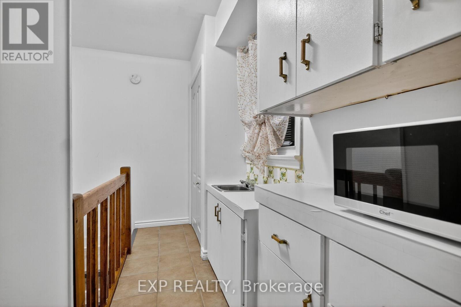 41 HWY 5 W STREET - 21