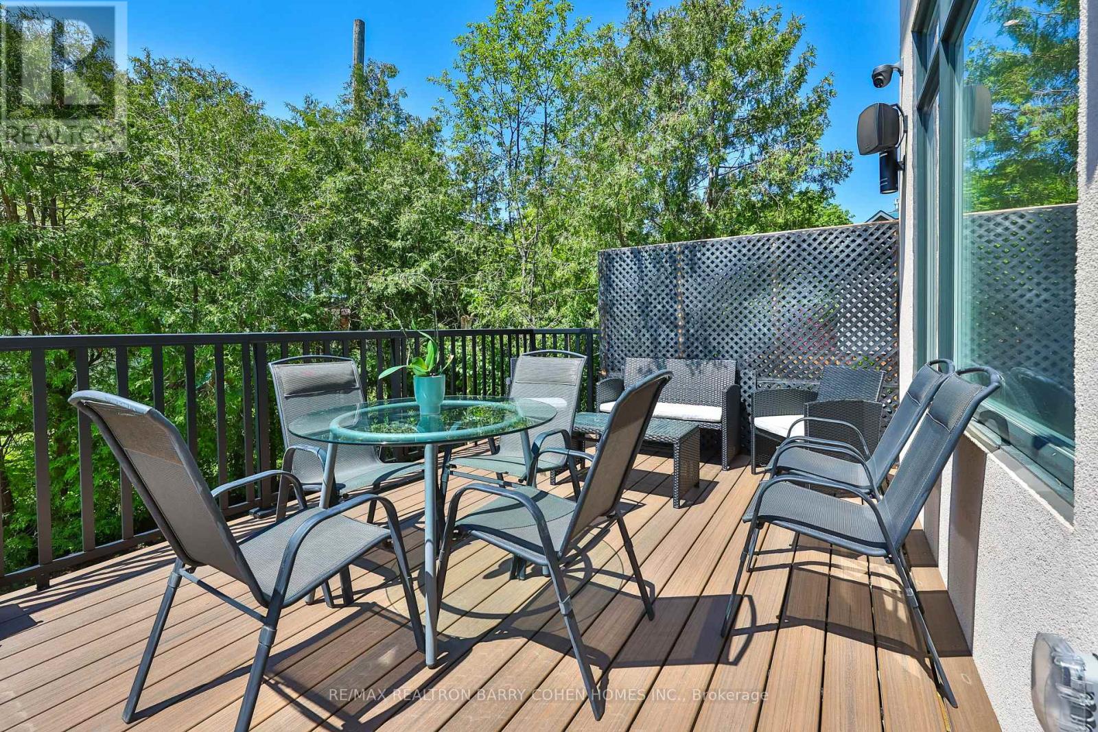 2 HEMFORD CRESCENT - 49