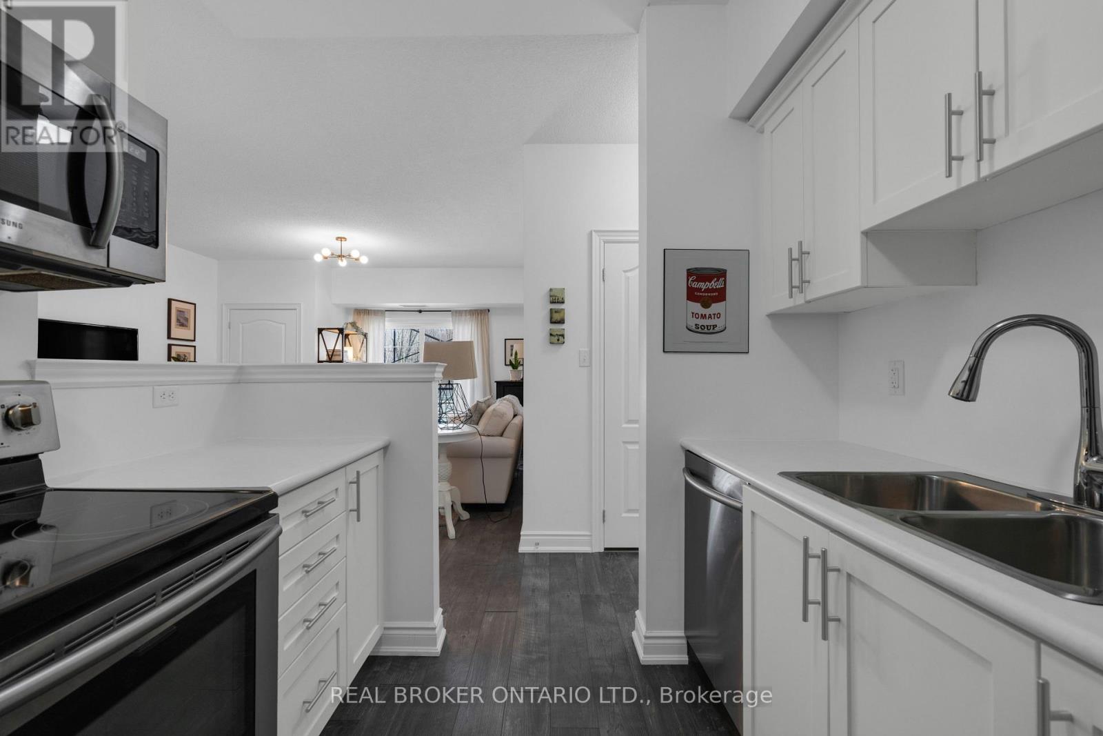 #108 42 FERNDALE DRIVE S - 9