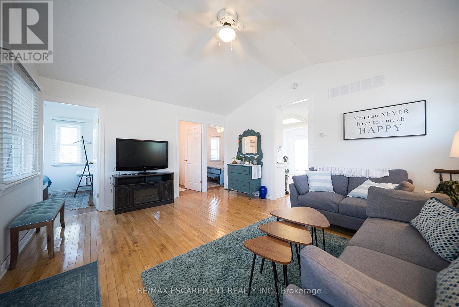 21 FERRIS STREET - 10