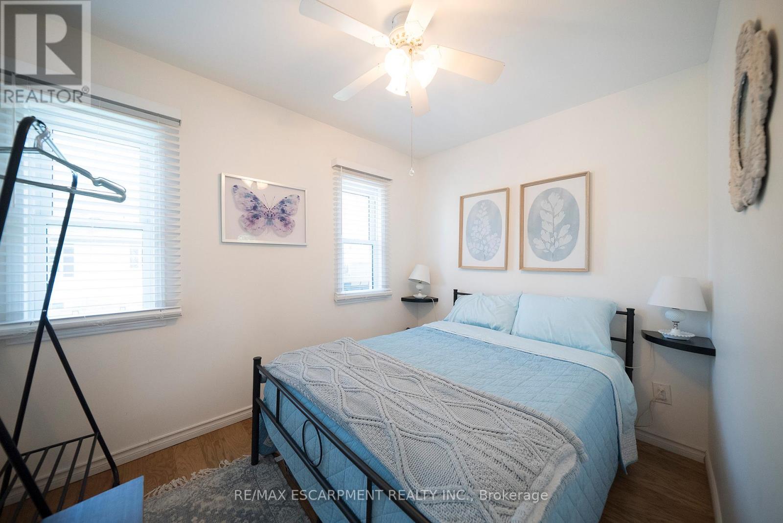 21 FERRIS STREET - 16