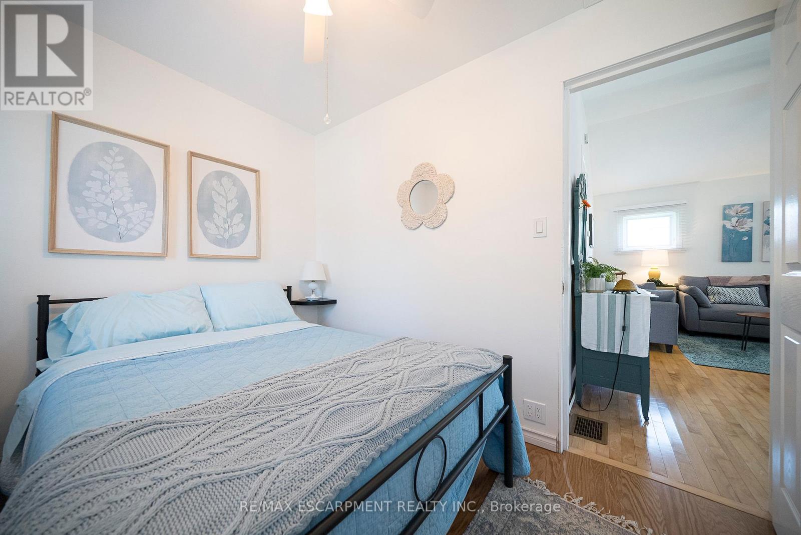 21 FERRIS STREET - 17
