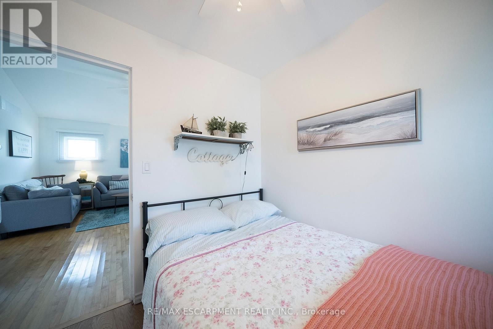 21 FERRIS STREET - 15