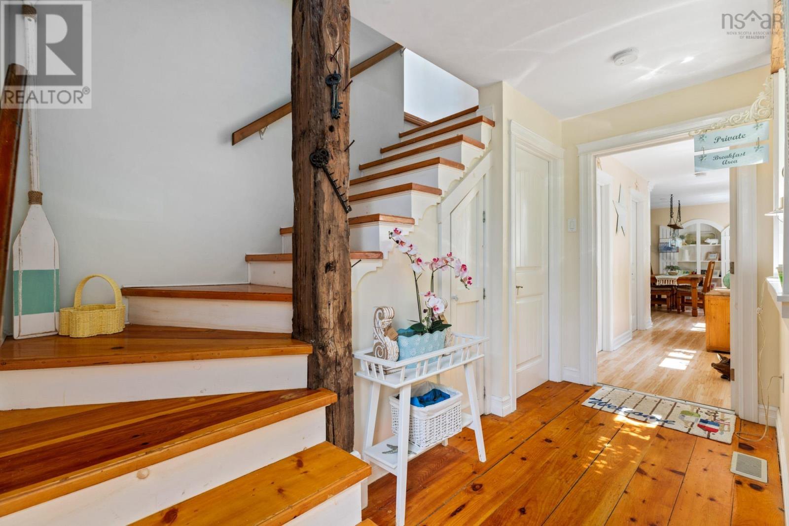 4 York Redoubt Crescent - 21