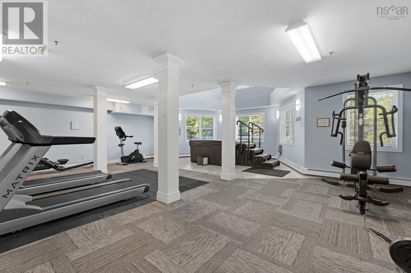 #214 512 Parkland Drive - 34