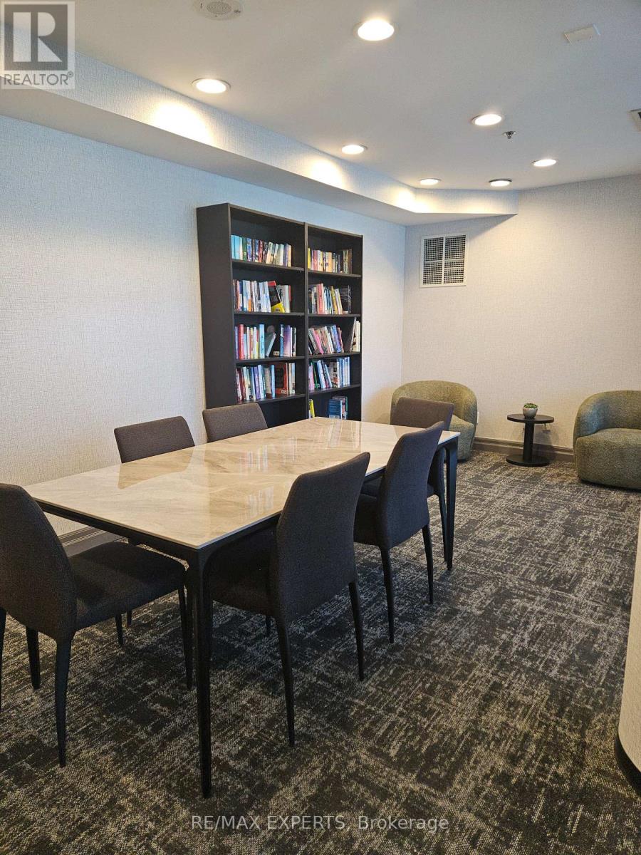 #1509 2083 LAKESHORE BOULEVARD W - 16