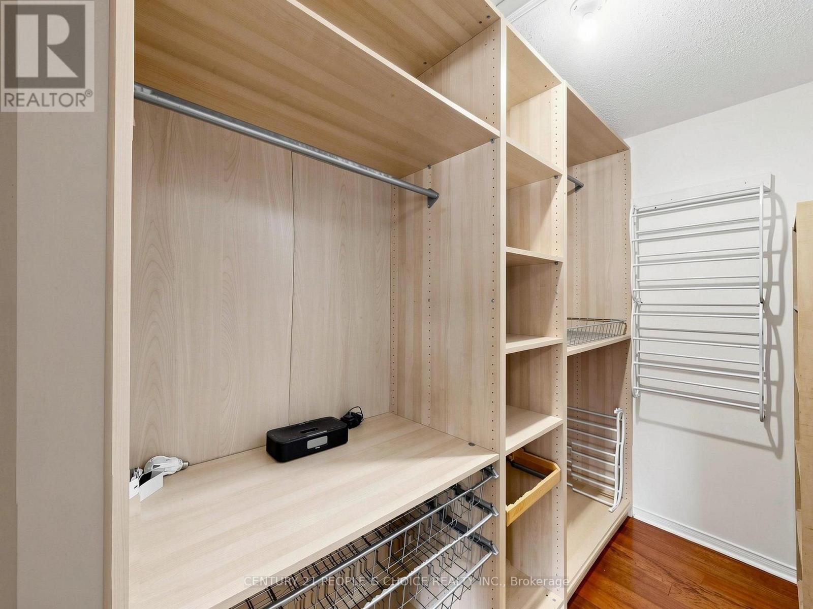 5615 WHITEHORN AVENUE - 25