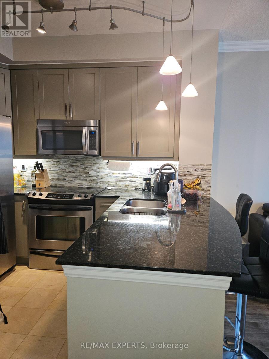 #1509 2083 LAKESHORE BOULEVARD W - 4