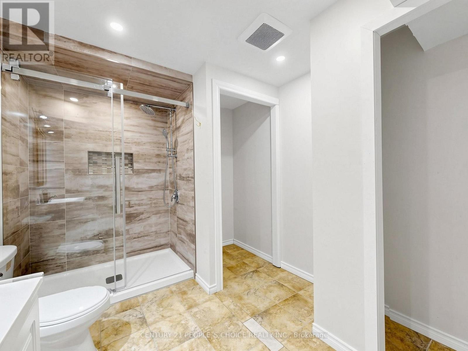 5615 WHITEHORN AVENUE - 44