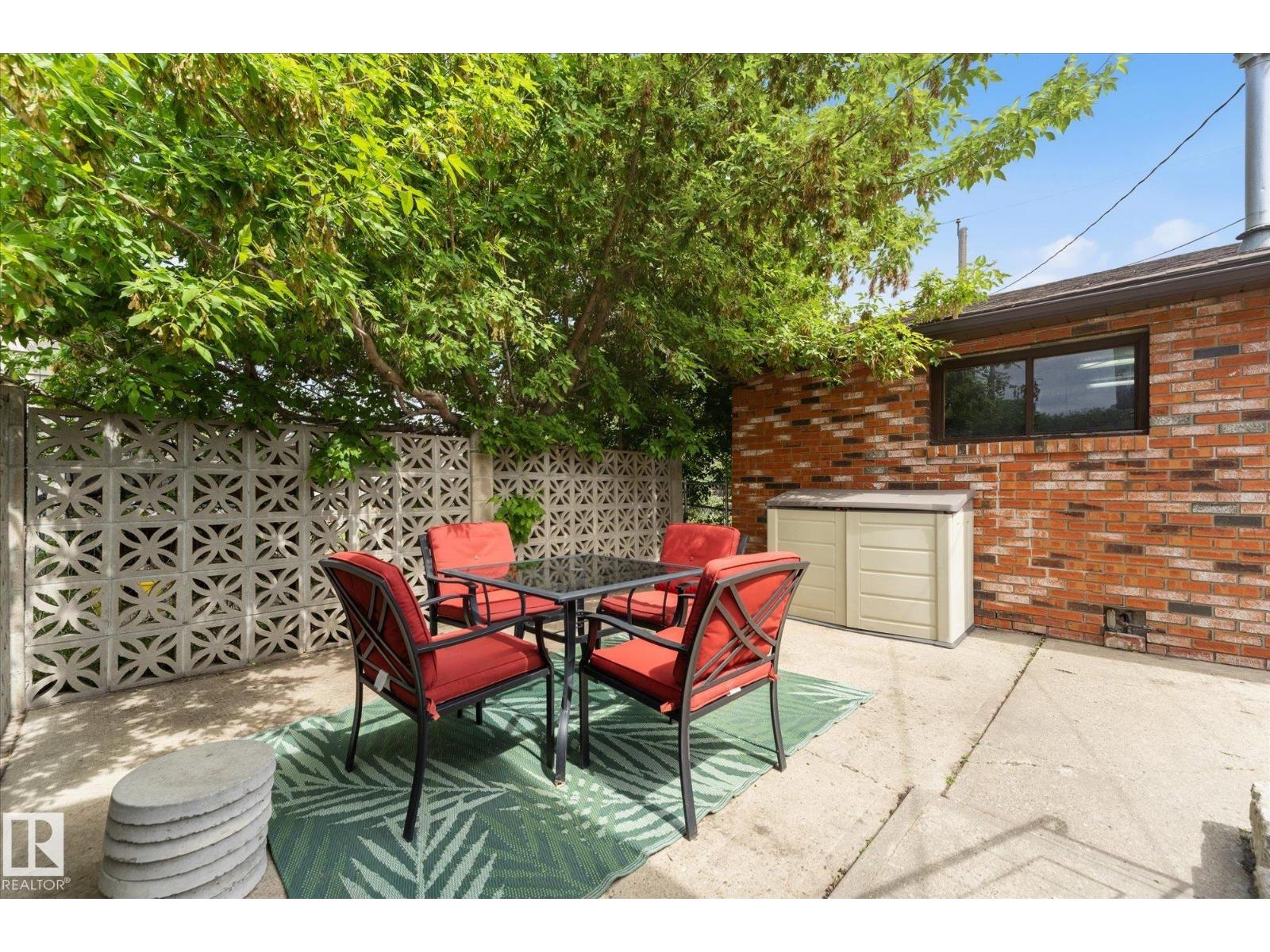 5411 49 ST - 42