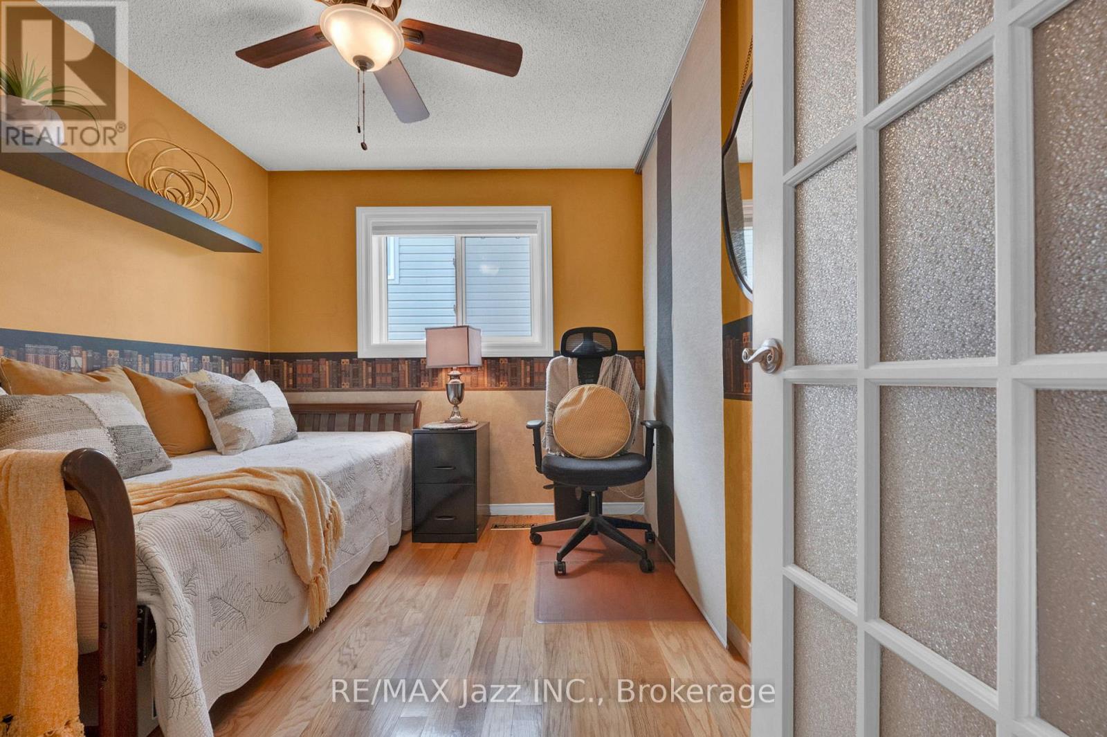 82 MCMANN CRESCENT - 23