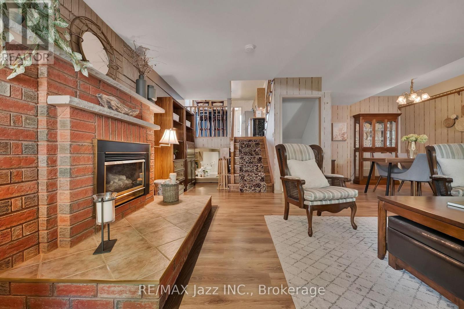 82 MCMANN CRESCENT - 27