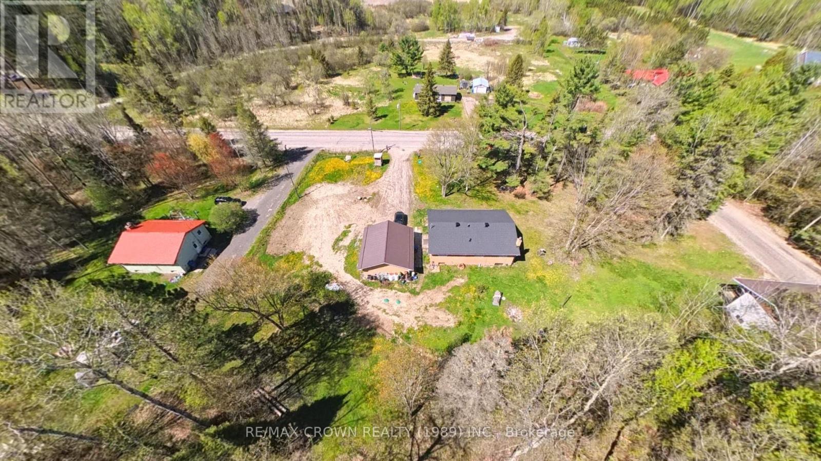 926 CORBEIL ROAD - 8