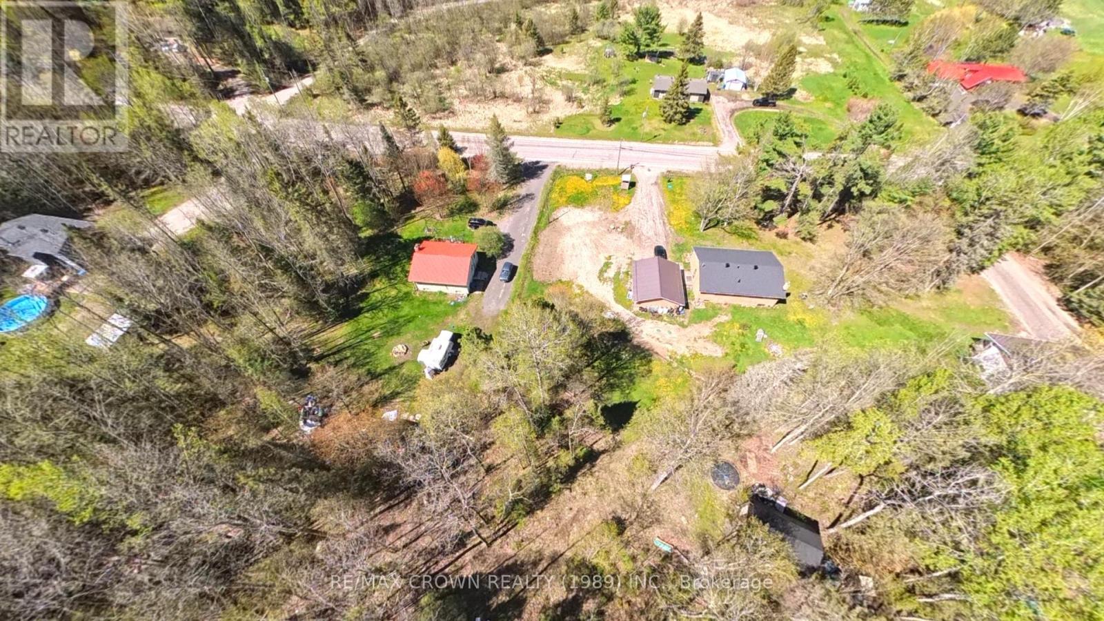 926 CORBEIL ROAD - 9