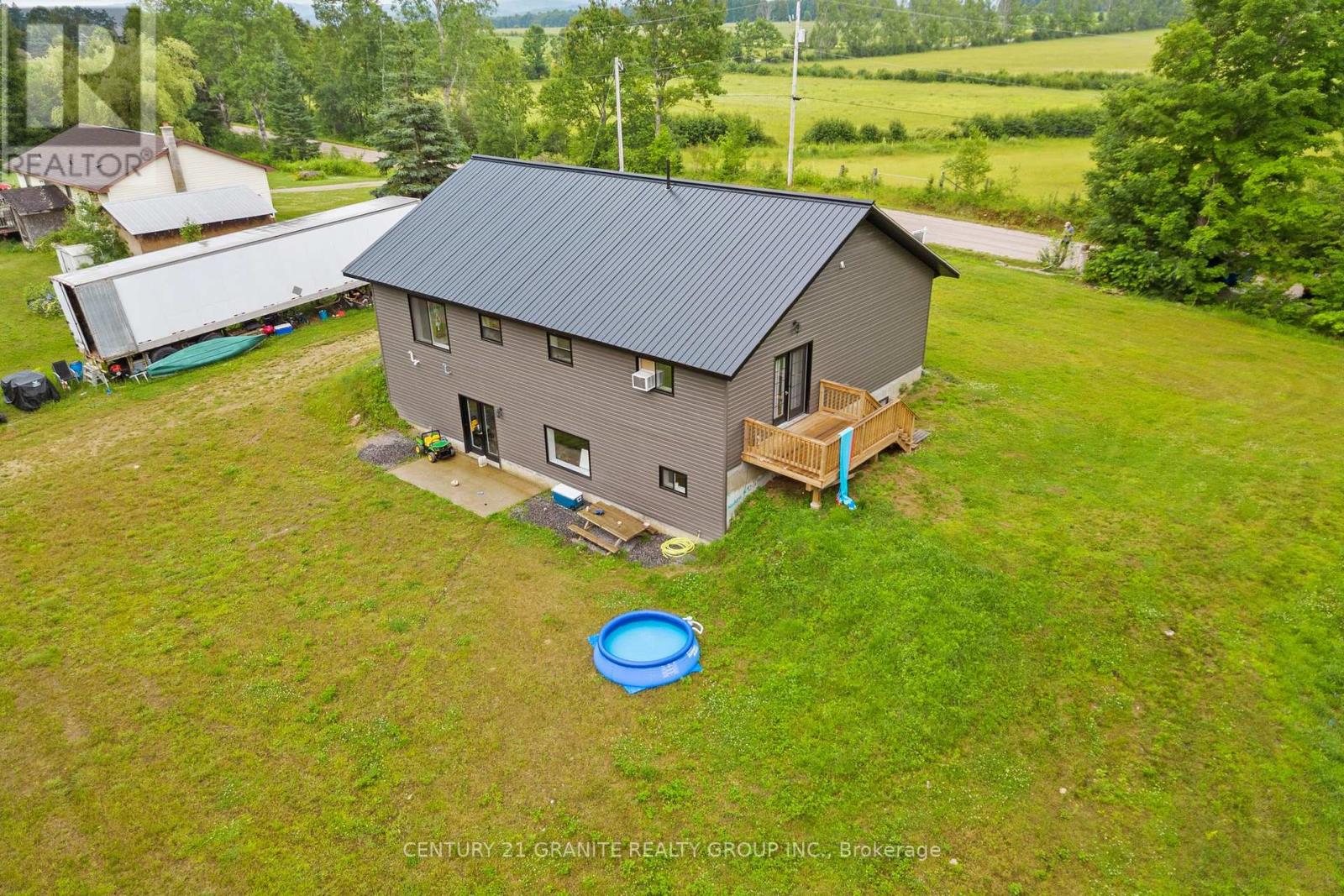 36 FRASER LAKE ROAD - 45
