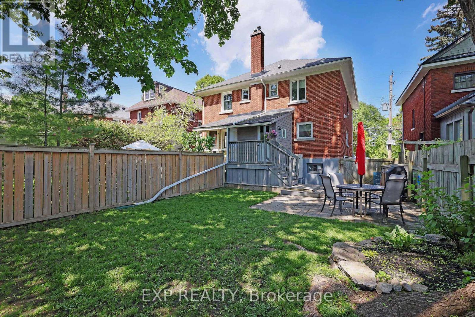 122 BYRON AVENUE - 34