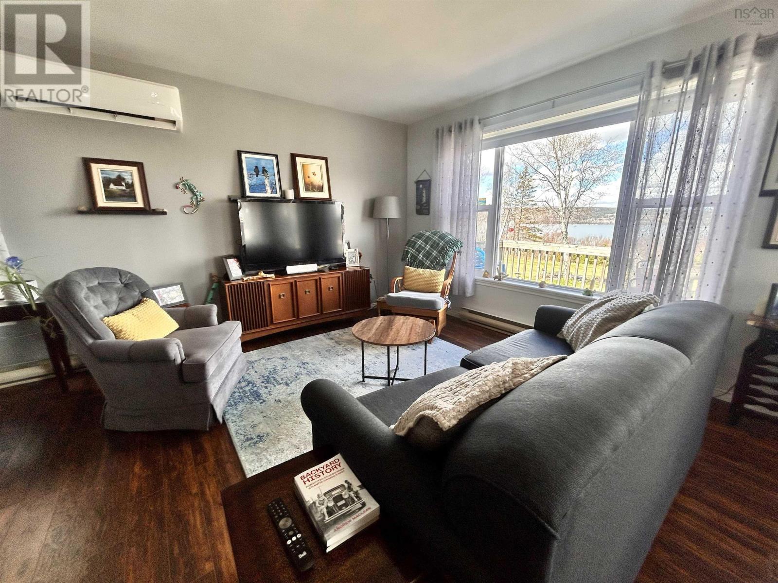 8212 Kempt Head Road - 10