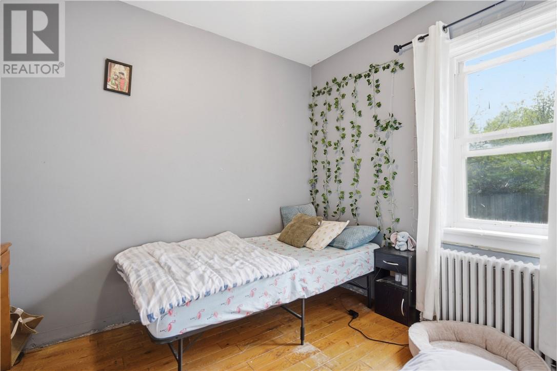47 Second Avenue - 12
