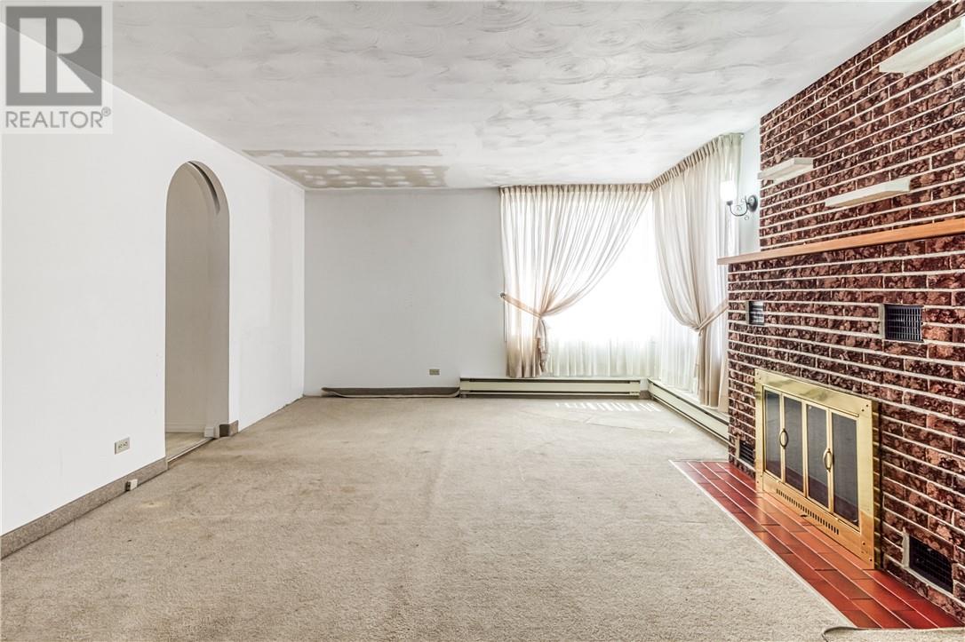 488 Clinton Avenue - 10