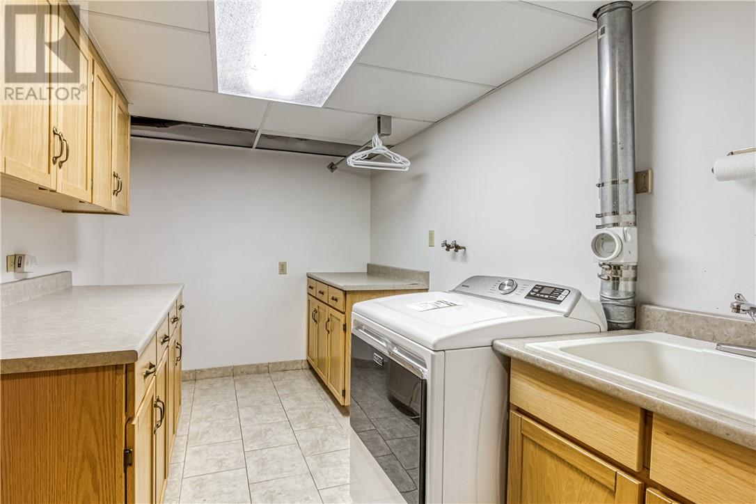 488 Clinton Avenue - 14