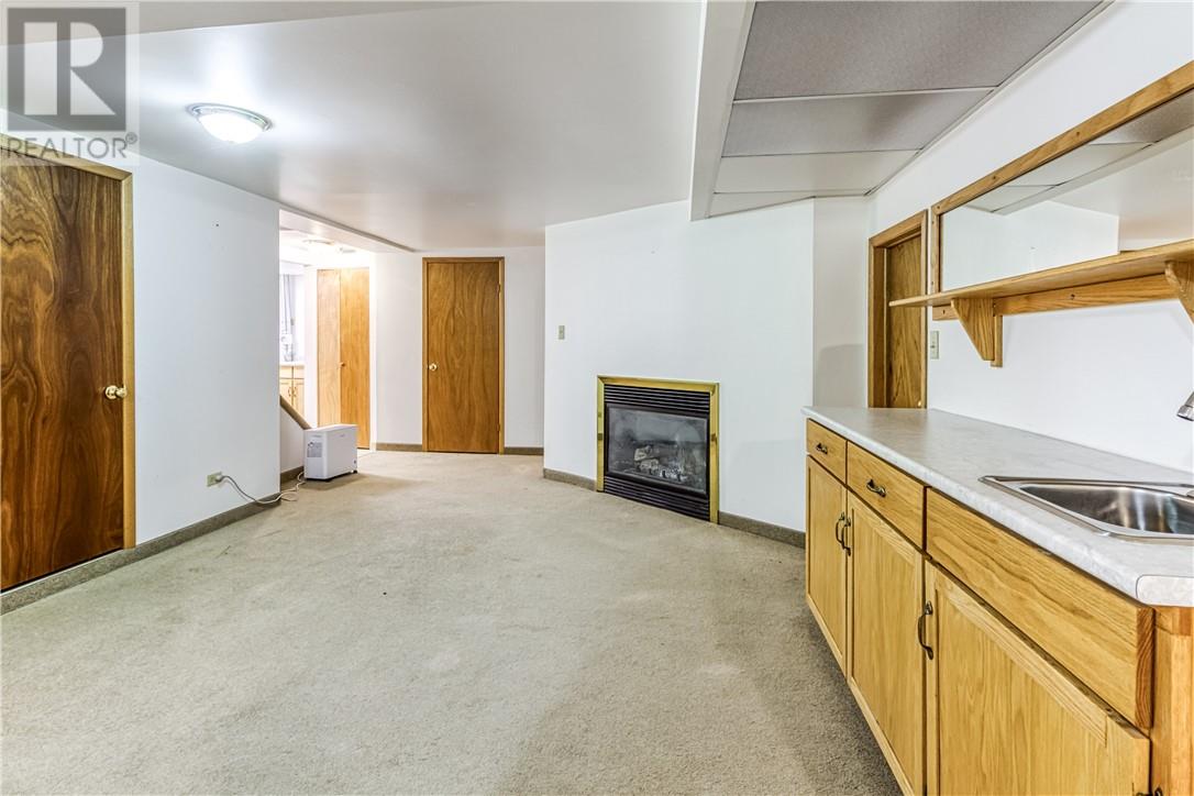 488 Clinton Avenue - 16