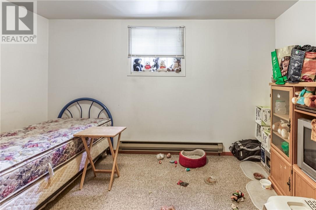 488 Clinton Avenue - 25