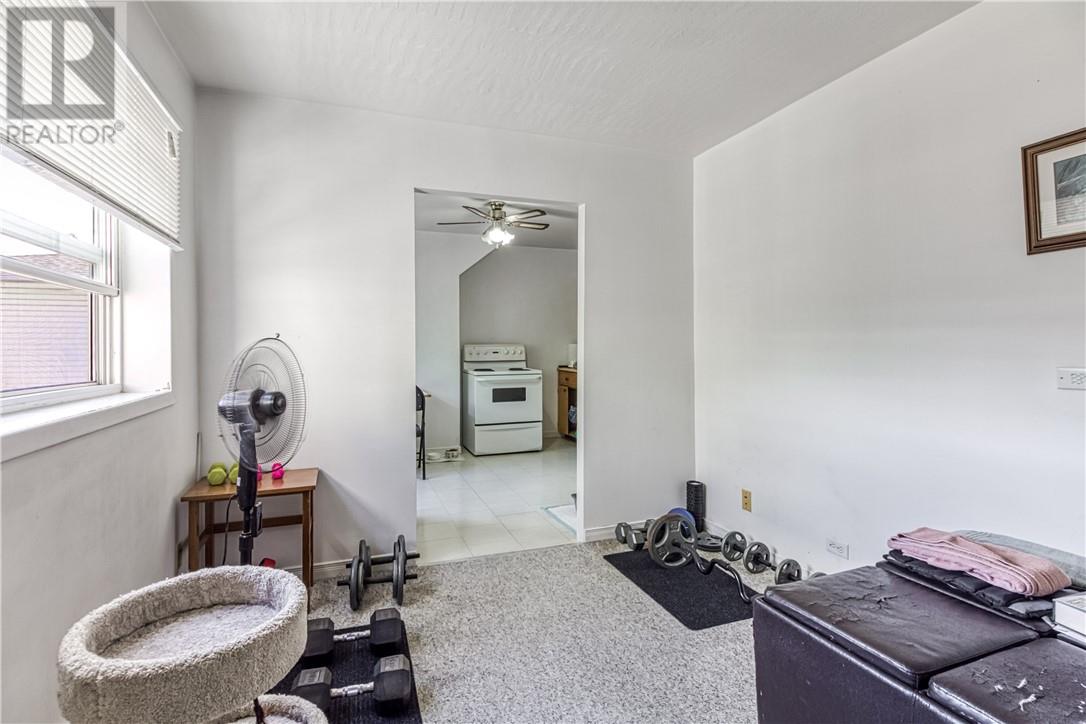488 Clinton Avenue - 27