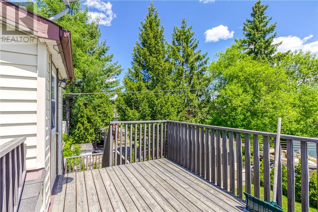 488 Clinton Avenue - 34