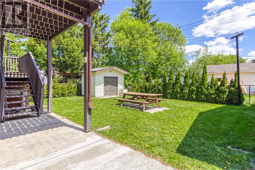 488 Clinton Avenue - 35