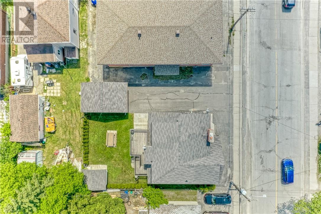 488 Clinton Avenue - 42