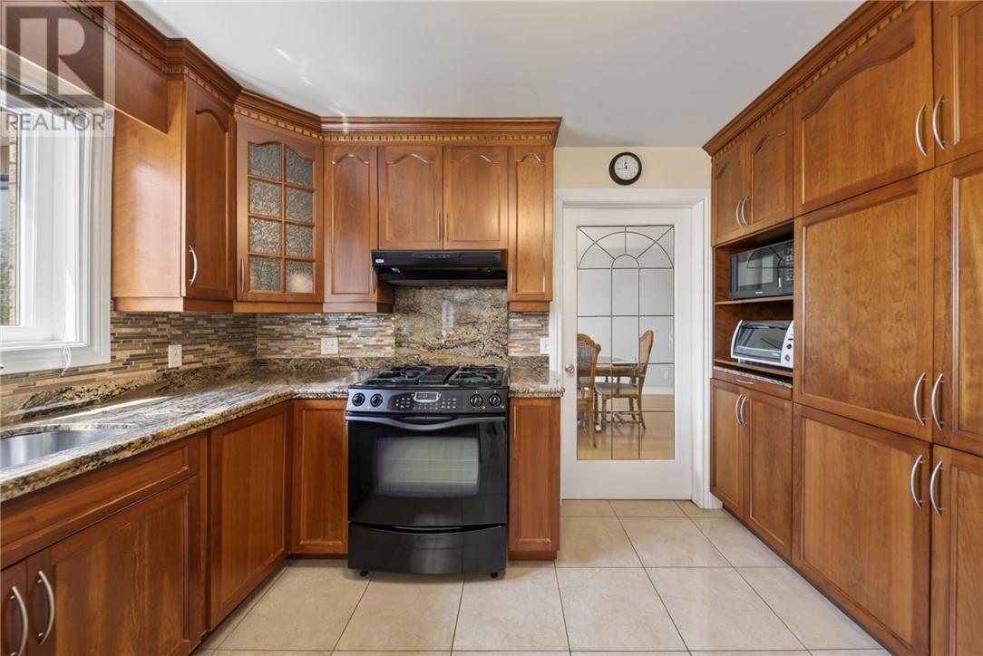 402 Maki Avenue - 11