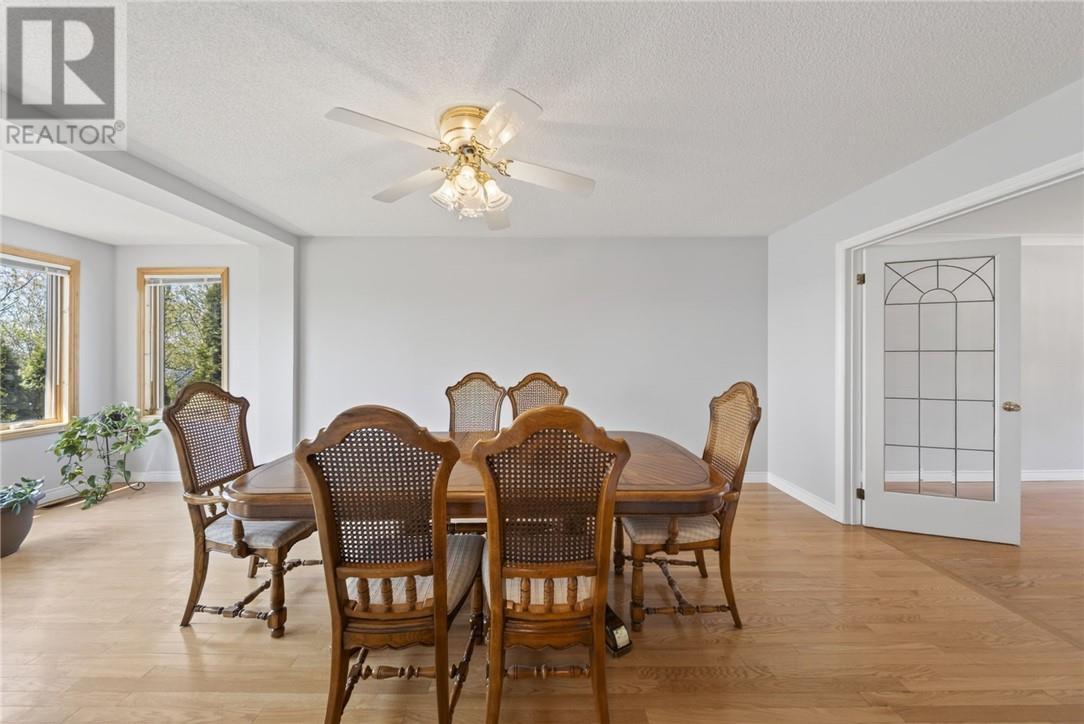 402 Maki Avenue - 19