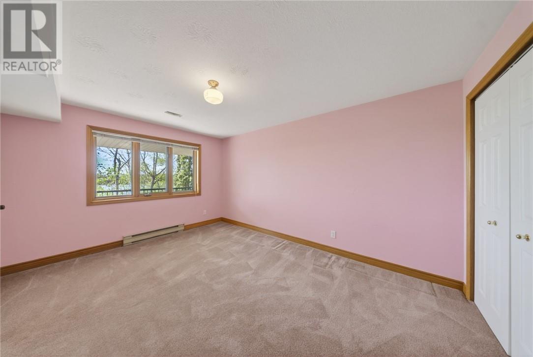 402 Maki Avenue - 42