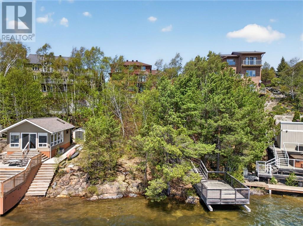 402 Maki Avenue - 51