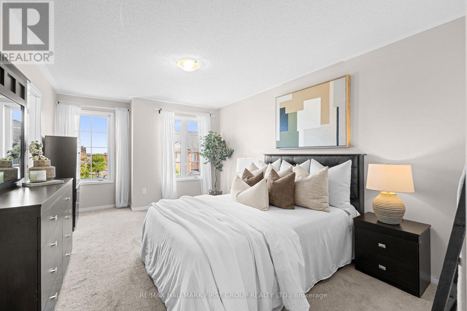 17 EDISON WAY - 25