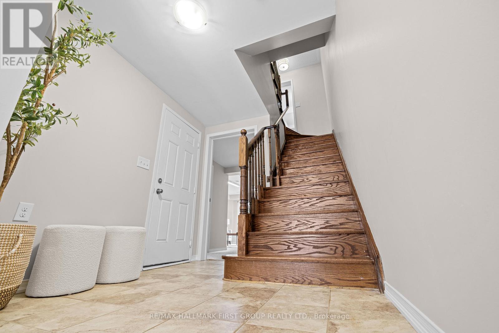 17 EDISON WAY - 7