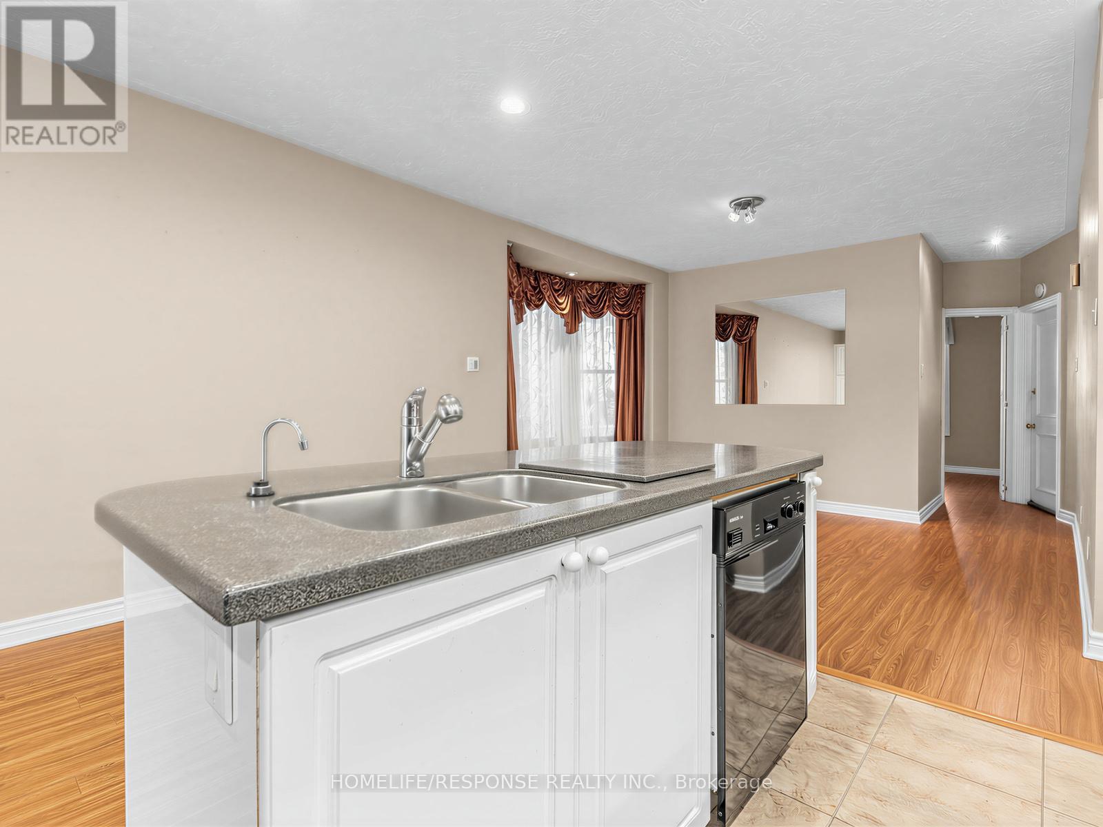 127 LEE AVENUE - 13
