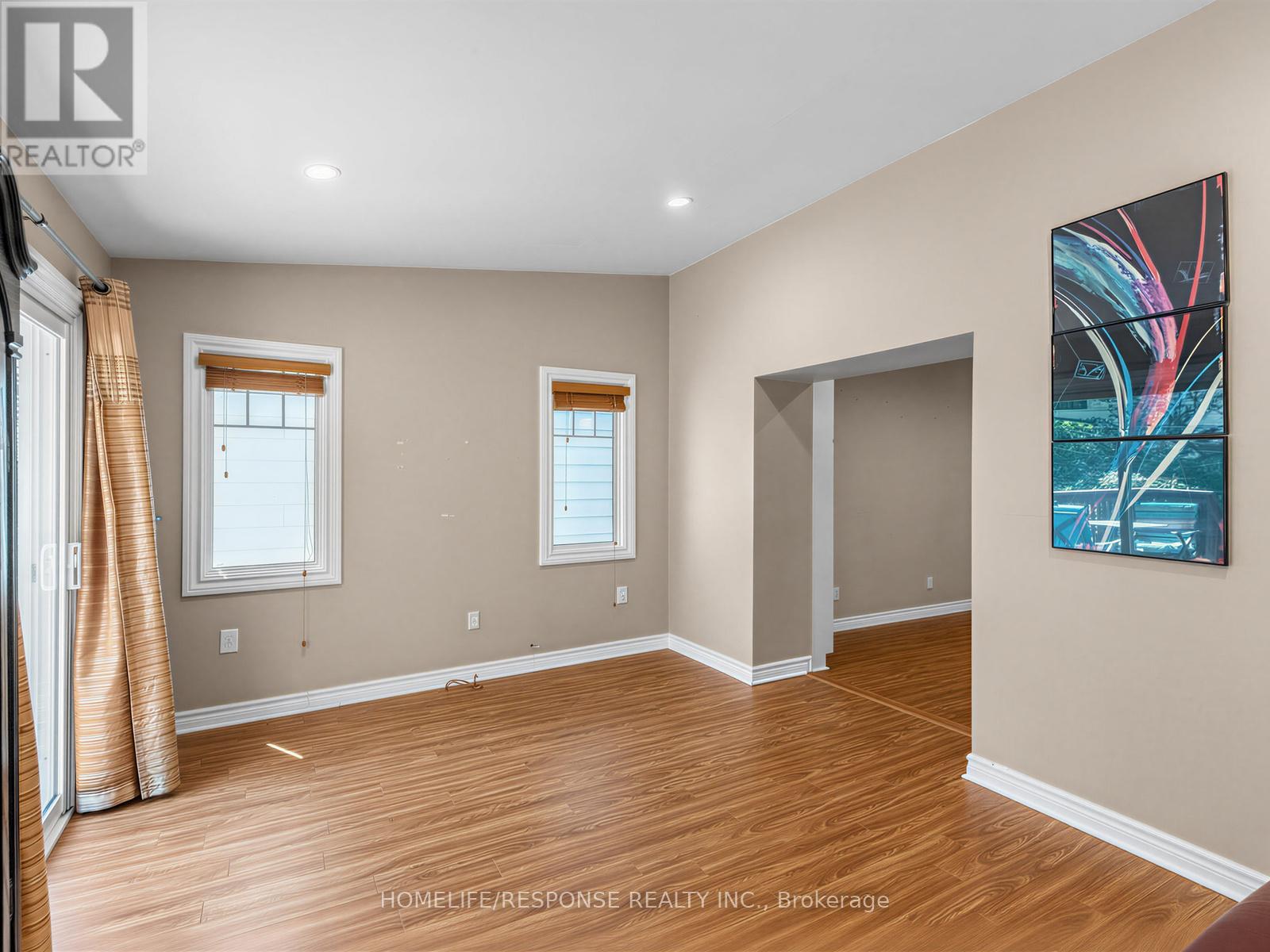 127 LEE AVENUE - 16