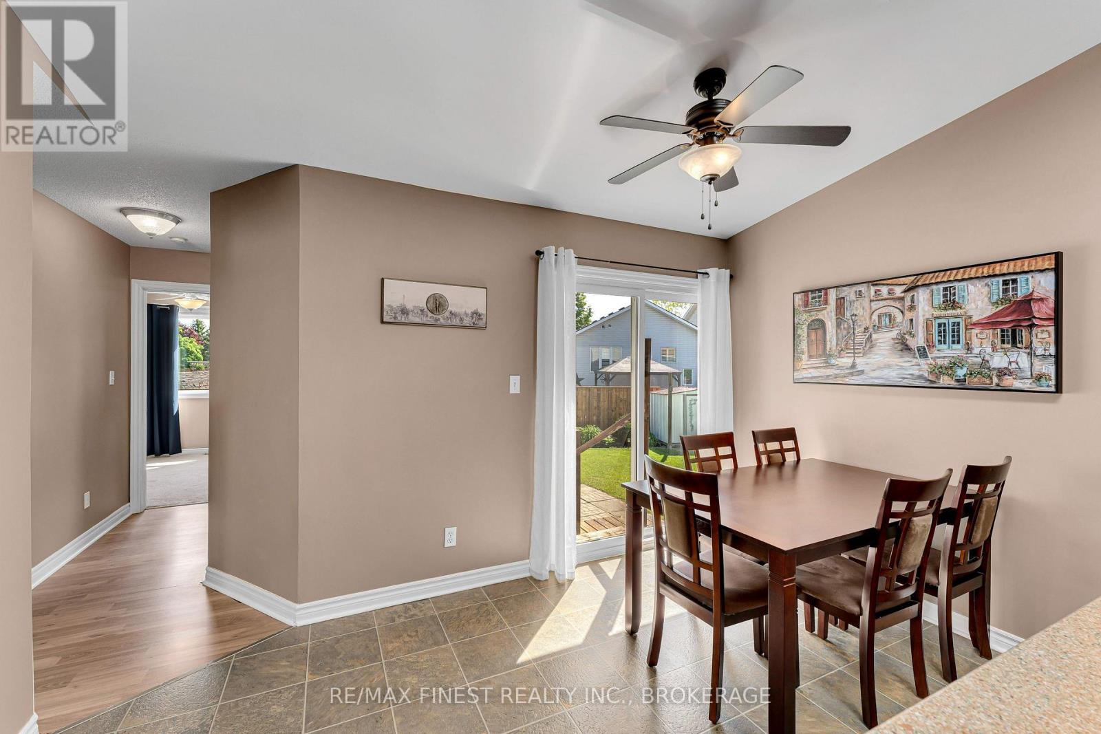 570 FREEMAN CRESCENT - 15