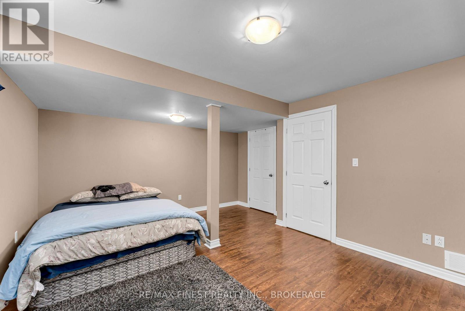 570 FREEMAN CRESCENT - 38