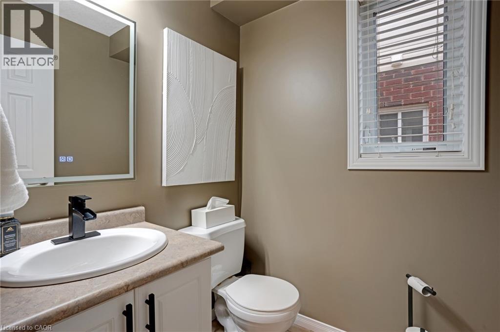 99 UDVARI Crescent - 21