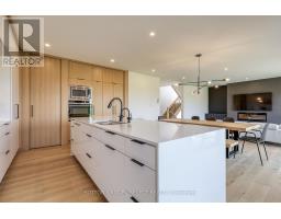 61 Crestview Drive, Middlesex Centre, ON N0L1R0 Photo 19