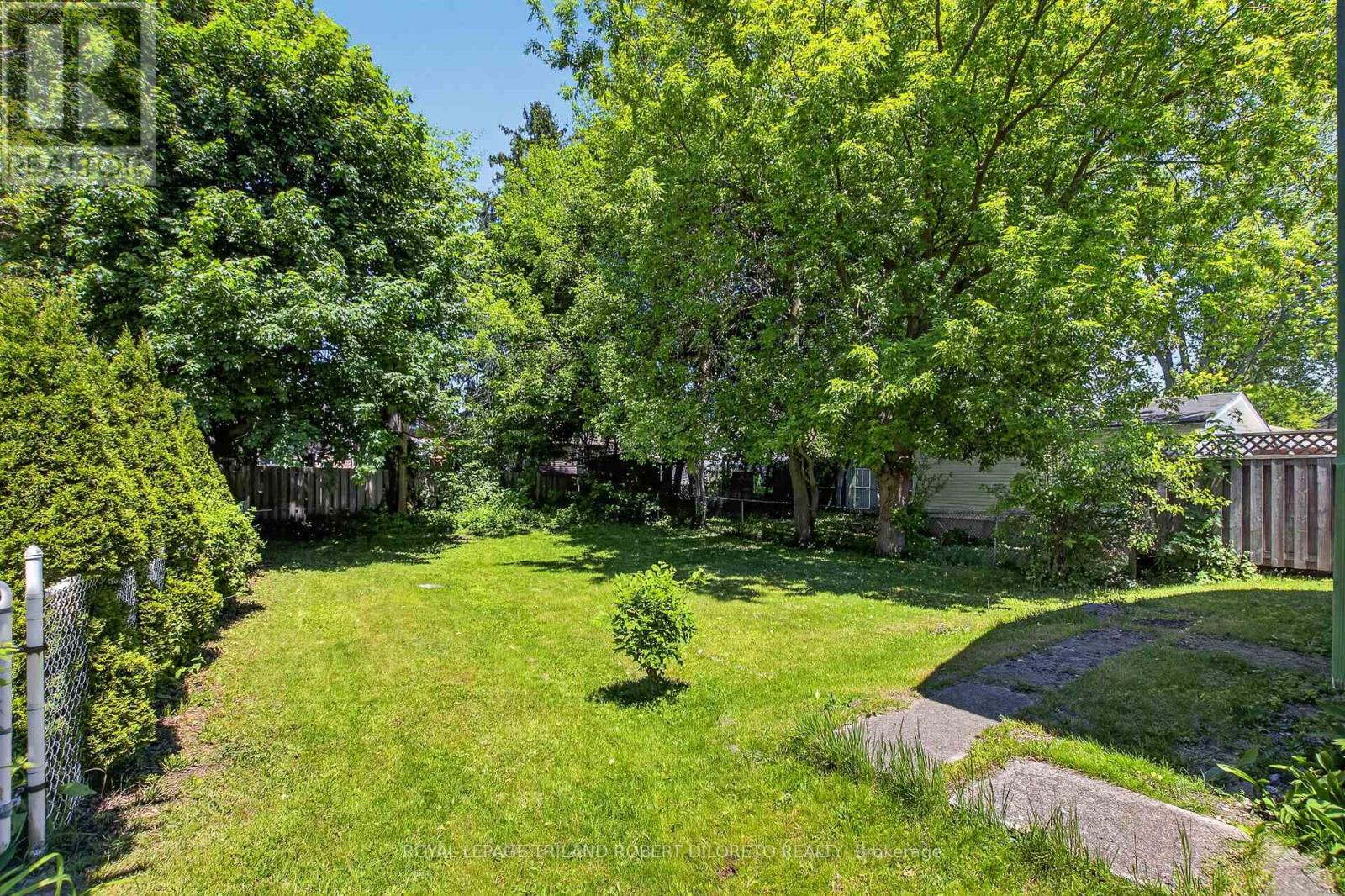 80 BEATTIE AVENUE - 5