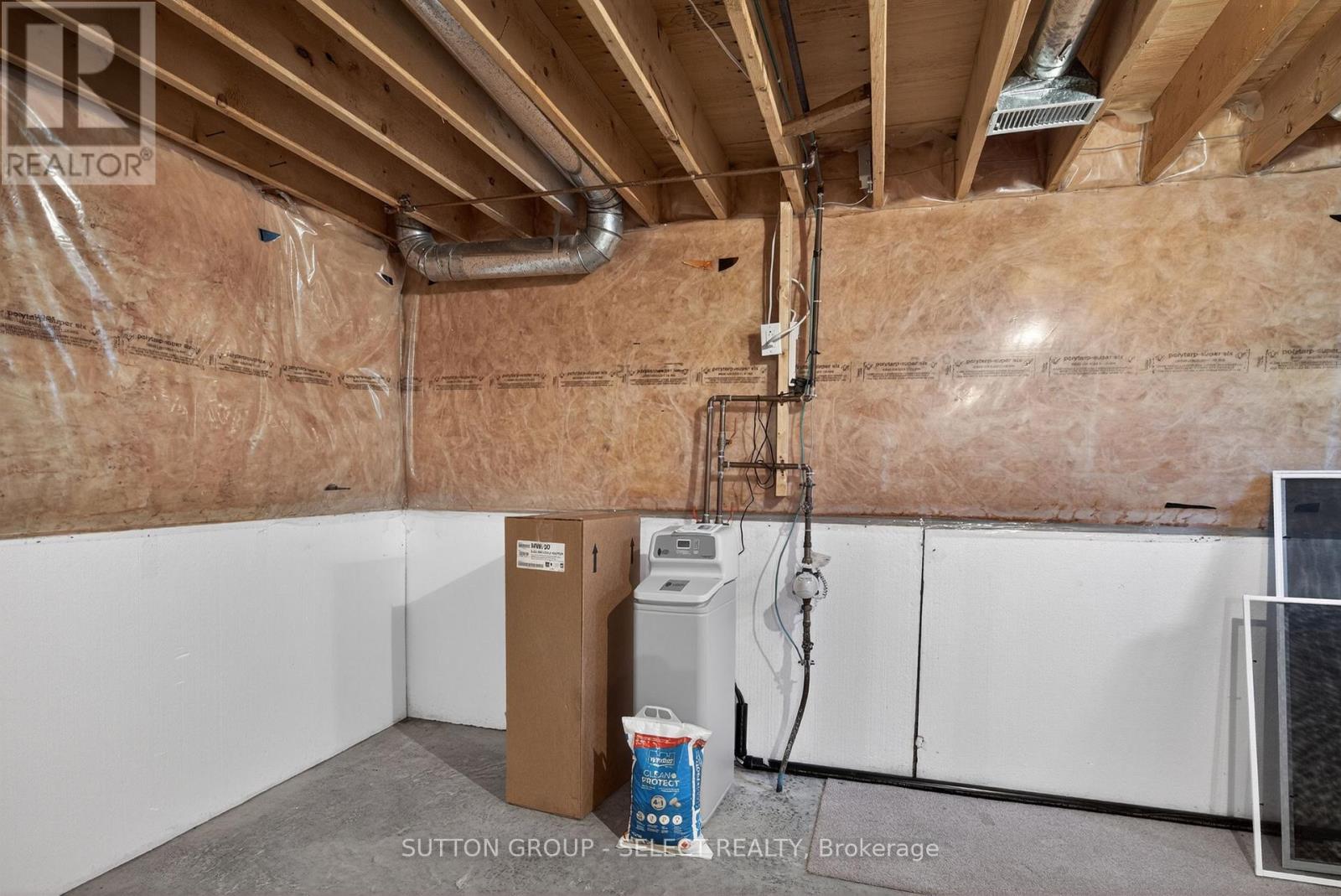 2-bedroom home for sale at 64 WILSON AVENUE, Tillsonburg ON · photo 28 of 31