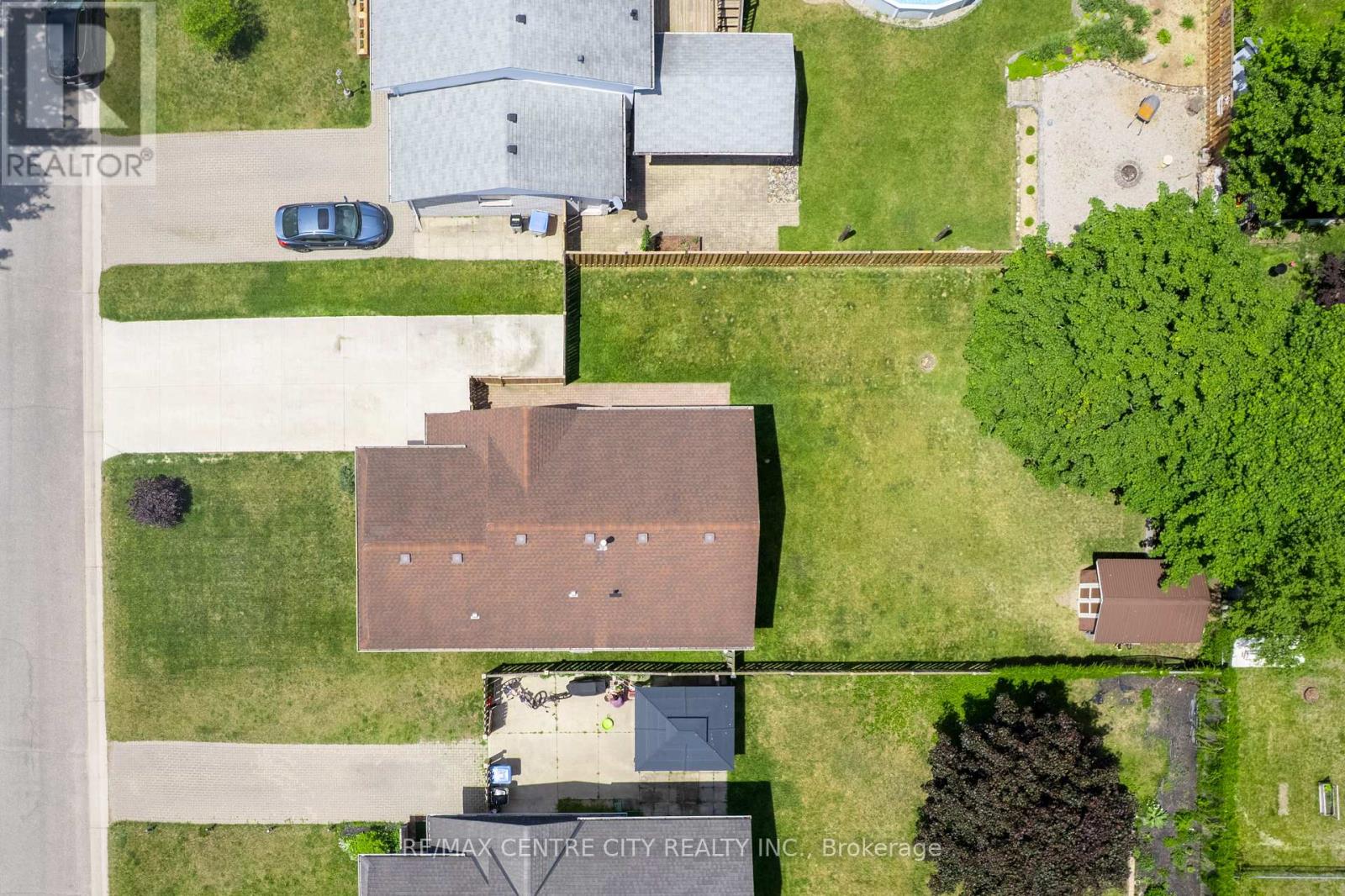 25 PEARSON AVENUE - 11
